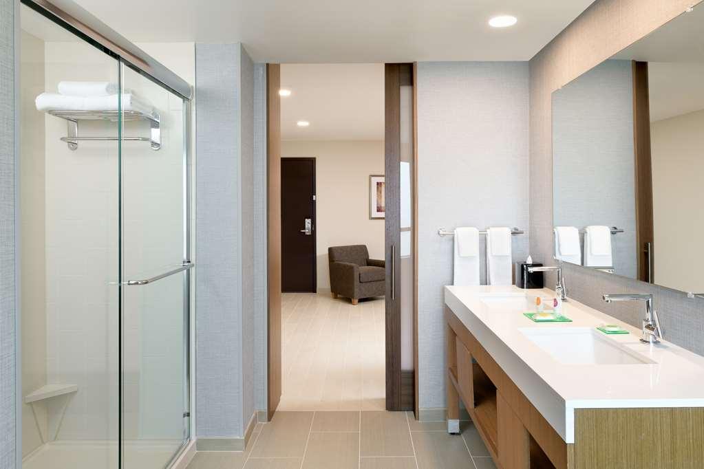 Hyatt Place Pasadena Room photo